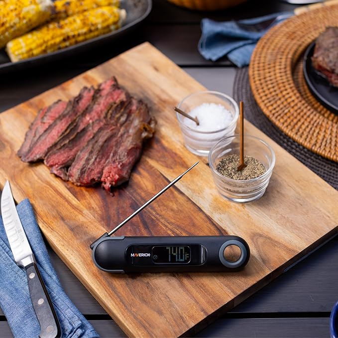 Maverick PT-75 2-in-1 Digital Instant-Read Thermometer with Built-in Automatic Count Up Timer Great for Meat, Grill, Barbecue & Kitchen