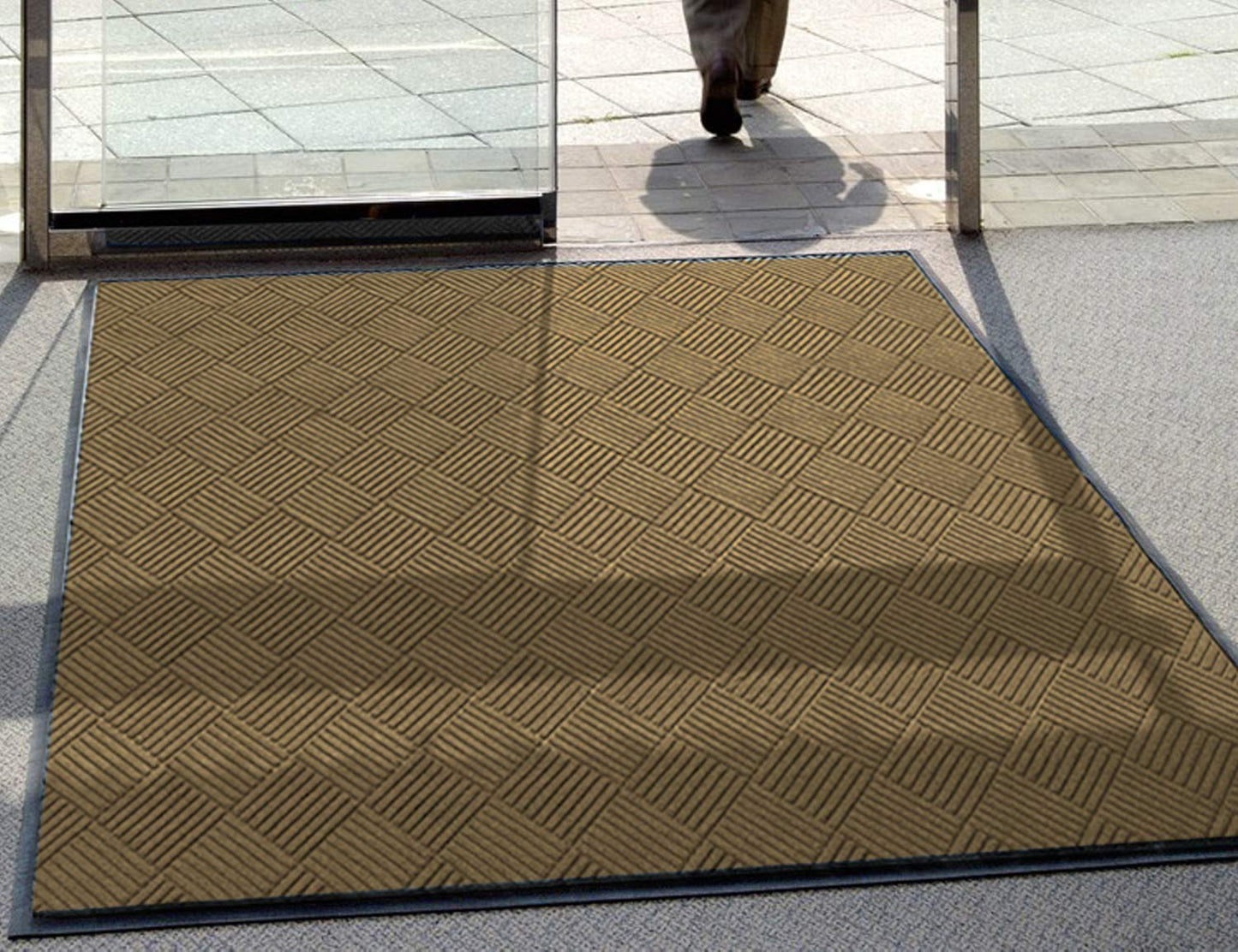 WaterHog Diamond | Commercial-Grade Entrance Mat with Rubber Border – Indoor/Outdoor, Quick Drying, Stain Resistant Door Mat (Camel, 3' x 4')