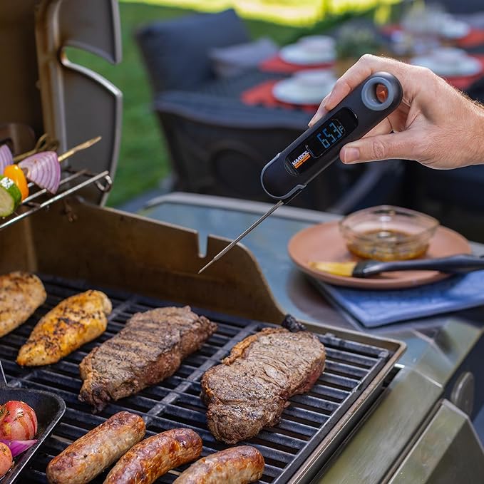 Maverick PT-75 2-in-1 Digital Instant-Read Thermometer with Built-in Automatic Count Up Timer Great for Meat, Grill, Barbecue & Kitchen